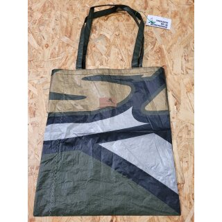 Schwerelosigkite Upcycling Shopping Bag | Kite dunkelgrün